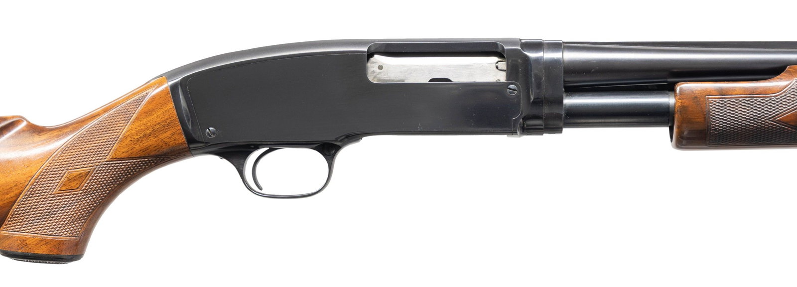 RARE DOUBLE DIAMOND DELUXE 2-1/2" CHAMBER: WINCHESTER MODEL 42 SKEET PUMP SHOTGUN. Cal. 410. 2 1/2". S# 113000. Bbl. 28" with solid rib. Target style white front sight with white mid bead. Left side of barrel is marked "410-2 1/2' chamber" wit