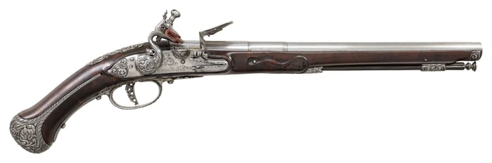FINELY DECORATED EARLY 18TH CENTURY FLINTLOCK