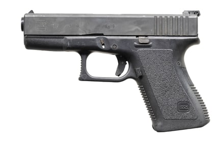 GEN 2 GLOCK 19 SEMI AUTO PISTOL.
