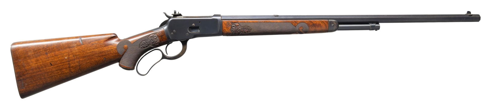 WINCHESTER MODEL 92 DELUXE LEVER ACTION RIFLE. (1 of 4)