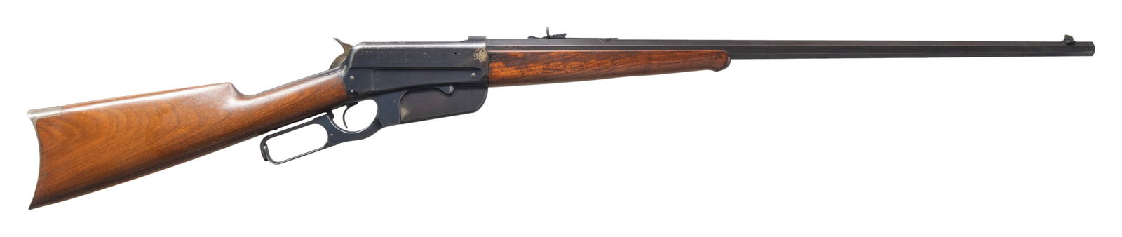 WINCHESTER MODEL 1895 LEVER ACTION RIFLE.: Cal. 38-72 WCF. S# 33129. Bbl. 26" tapered octagon with sporting sights. Blue finish with case colored hammer. Ebony tipped schnabel forearm and straight grip stock with case colored crescent steel bu