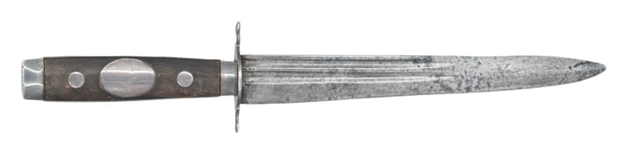 EARLY AMERICAN SILVER MOUNTED DAGGER.