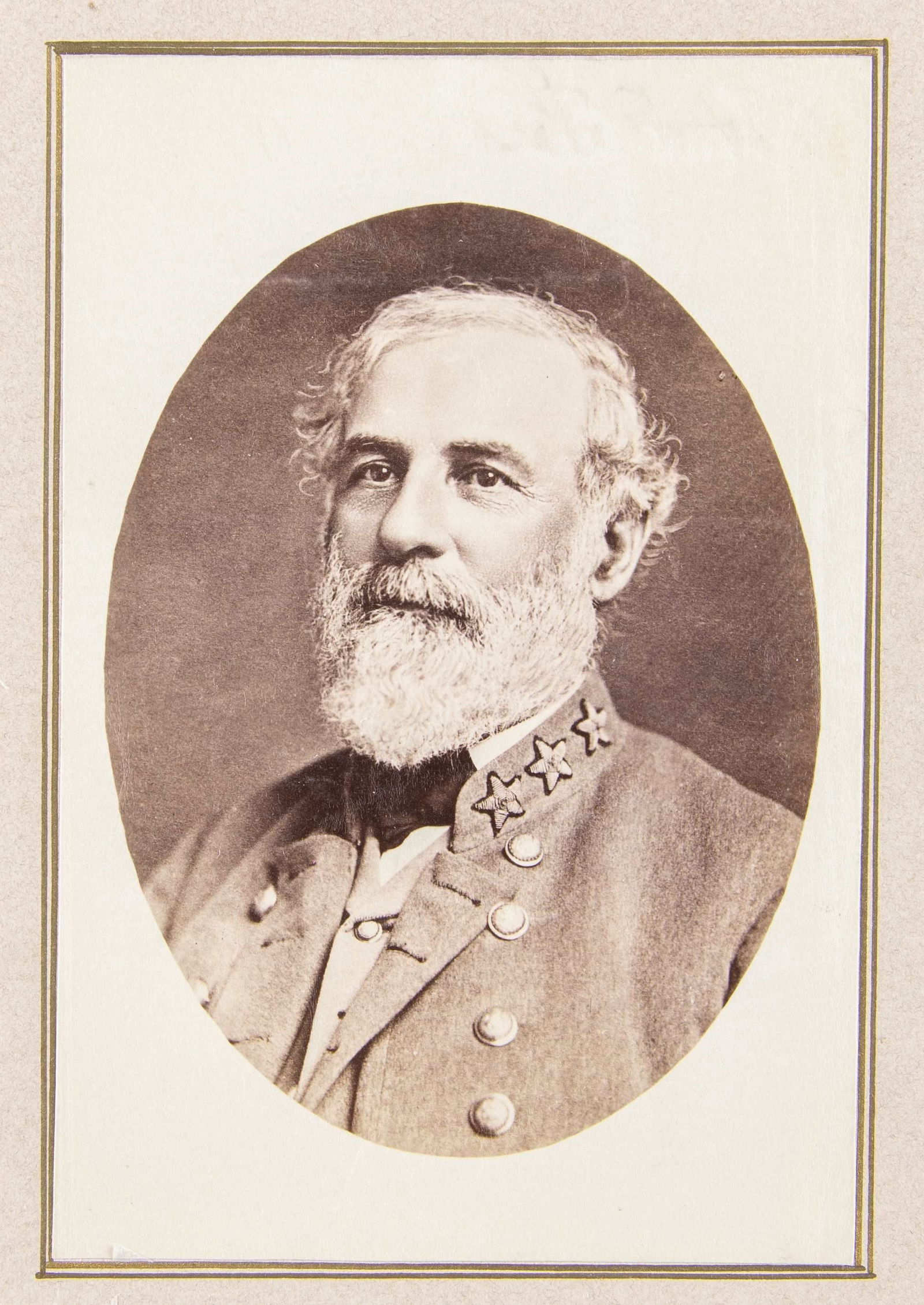 RARE WARTIME ALBUMIN PHOTOGRAPH OF ROBERT E LEE. (1 of 2)