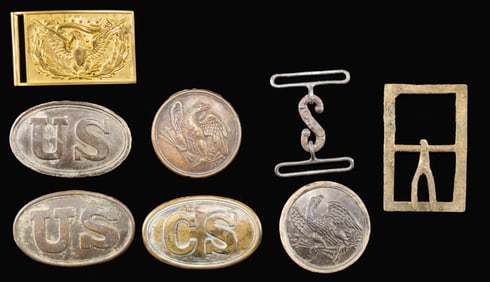 GROUP OF 8 CIVIL WAR BUCKLES & PLATES.