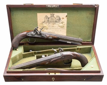 VERY GOOD CASED PAIR OF JOHN MANTON V PAN FRENCH