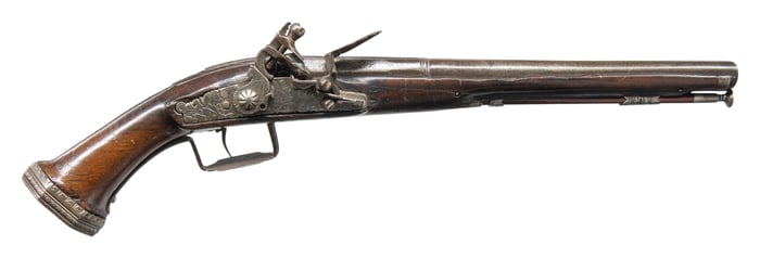 EARLY EUROPEAN FLINTLOCK BELT PISTOL.