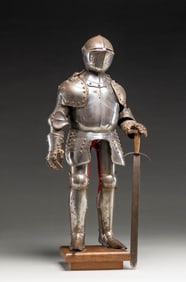 A LATE VICTORIAN SET OF MINIATURE ARMOR ON STAND.