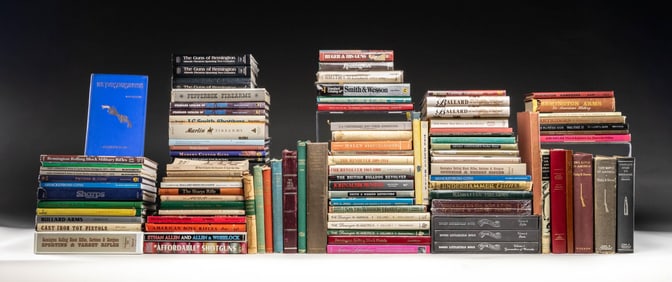 VERY DESIRABLE GROUPING OF FIREARMS REFEREMCE