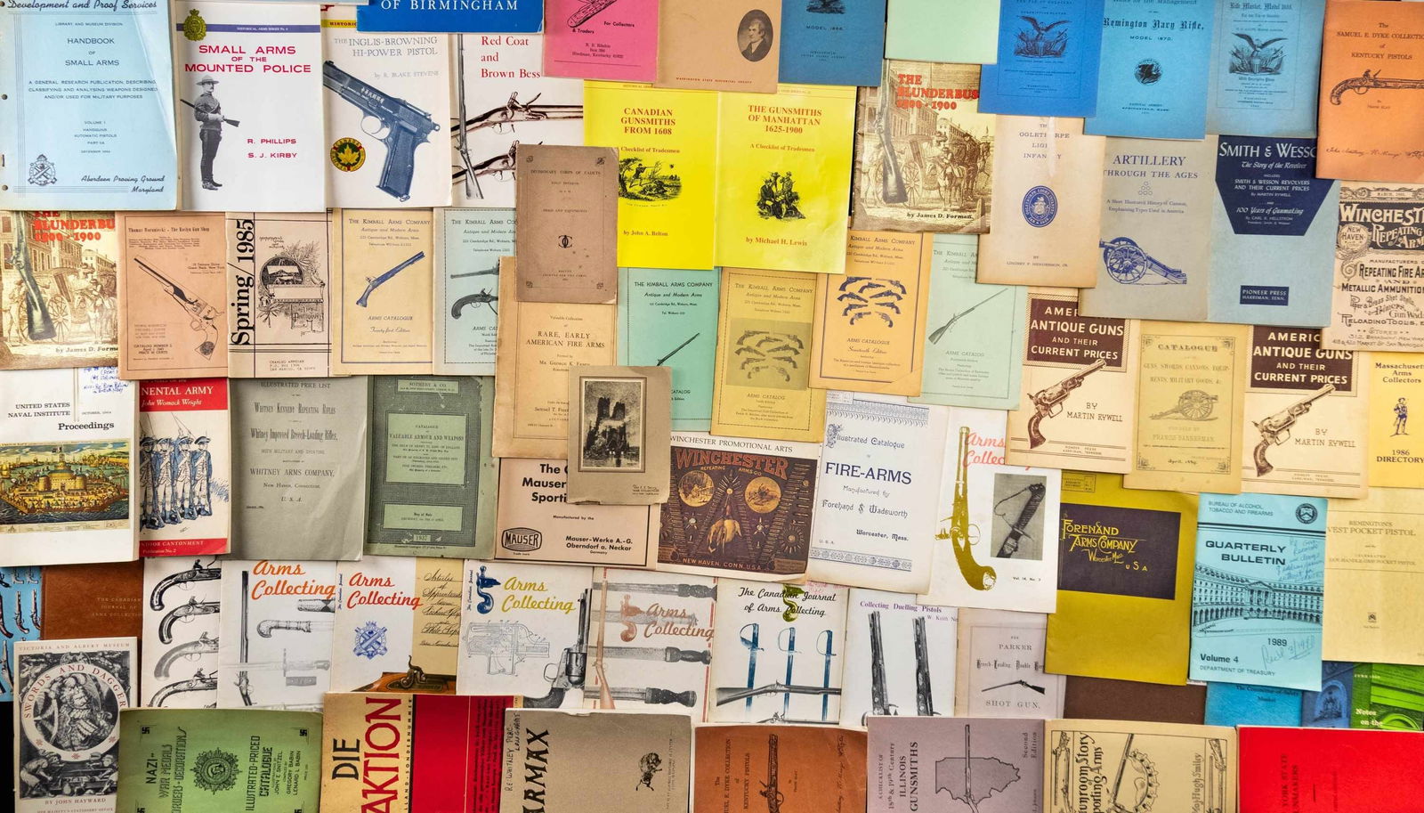 LARGE VARIED GROUPING OF PAMPHLETS, CATALOGS AND (1 of 2)