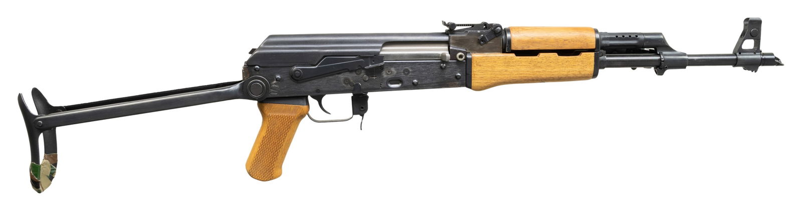 UNUSUAL B-WEST AK47S SEMI-AUTOMATIC RIFLE. (1 of 4)