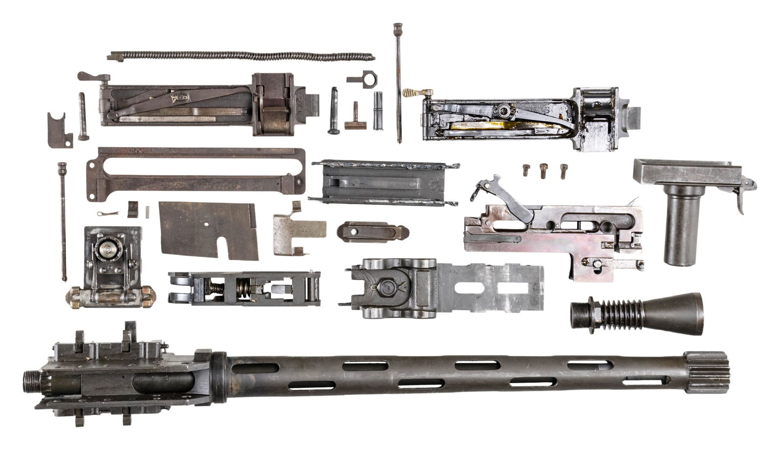 BRITISH WWII BROWNING MK II AIRCRAFT MACHINE GUN: PARTS KIT. British WWII Browning Mk II aircraft machine gun parts kit, consisting of: 1) x1 forward torch cut section of receiver including the bbl. shroud, bbl., as well as the feed tray. 2) x2 recei