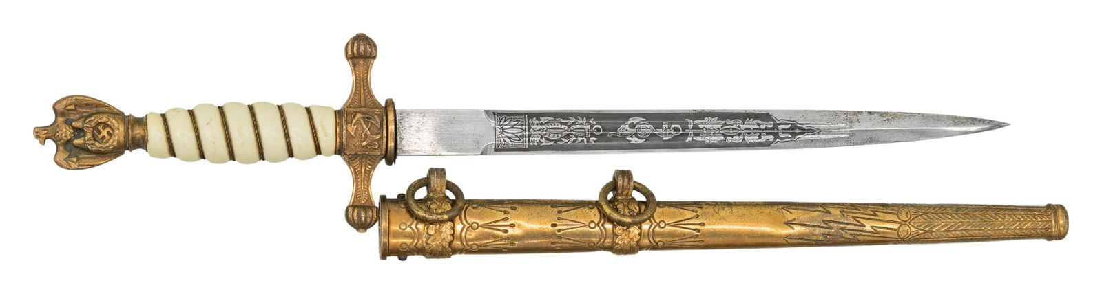 WWII GERMAN KRIEGSMARINE DAGGER BY EICKHORN.: A very good WWII German Navy dagger measuring 16 5/8" overall with an etched blade that includes foliate and nautical motifs. The blade is marked "(logo) ORIGINAL EICKHORN SOLINGEN" with the 1941-42