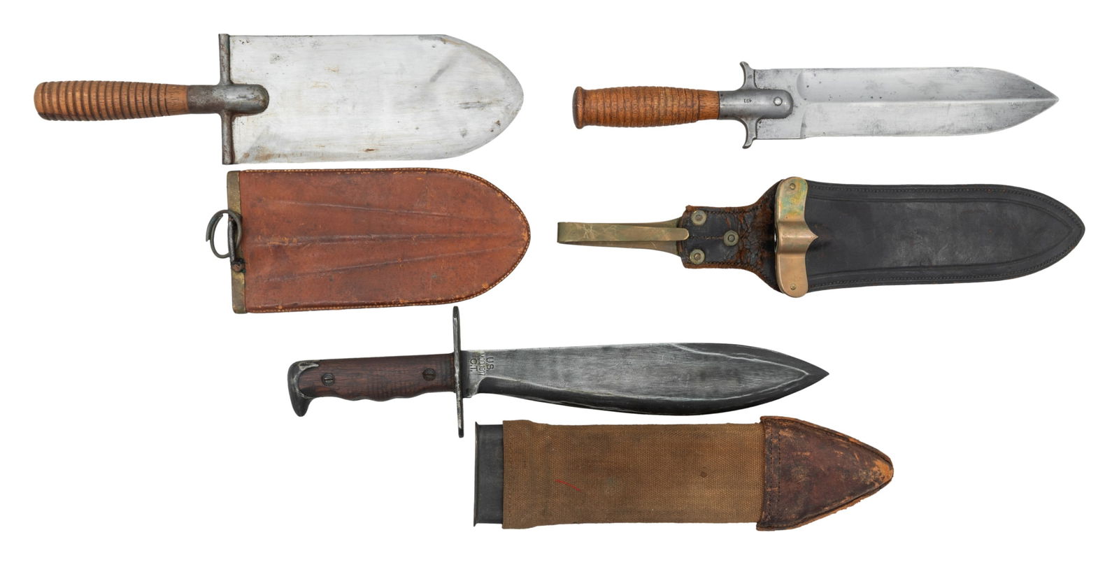THREE LARGE US MILITARY KNIVES. (1 of 2)