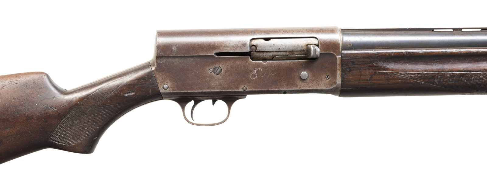 REMINGTON MODEL 11 POLY CHOKE SEMI AUTO SHOTGUN.: Cal. 12 Ga. S# 319636. VR 28" including Poly-Choke adj. choke. Action has hand scratched initials. Checkered walnut stock set w/ hard rubber buttplate. CONDITION: metal has brown patina appearance wit