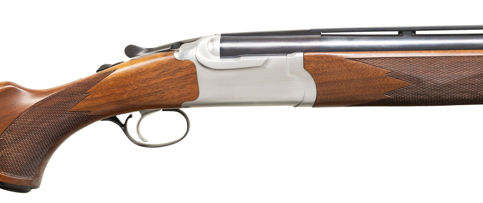 RUGER RED LABEL O/U SHOTGUN.: Cal. 12 ga. 2 3/4". S# 410-07944. Bbls. 26" vent rib w/ fixed IC & Mod chokes. Brass front bead. Stainless steel action w/ single selective trigger. Selective ejectors. Forearm & capped pistol grip st