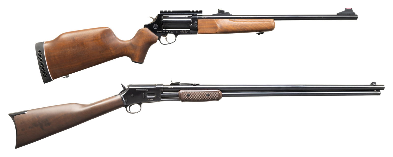 TAURUS CIRCUIT JUDGE & THUNDERBOLT RIFLES.: 1) CIRCUIT JUDGE REVOLVING. CAL. 45 LC / 410. S# DT7310. Bbl. 18.5" w/ counterbored choke tube. Fiber optic sights. 5 Shot fluted cyl. Brazilian hardwood stock set w/ Monte Carlo comb & black pad.