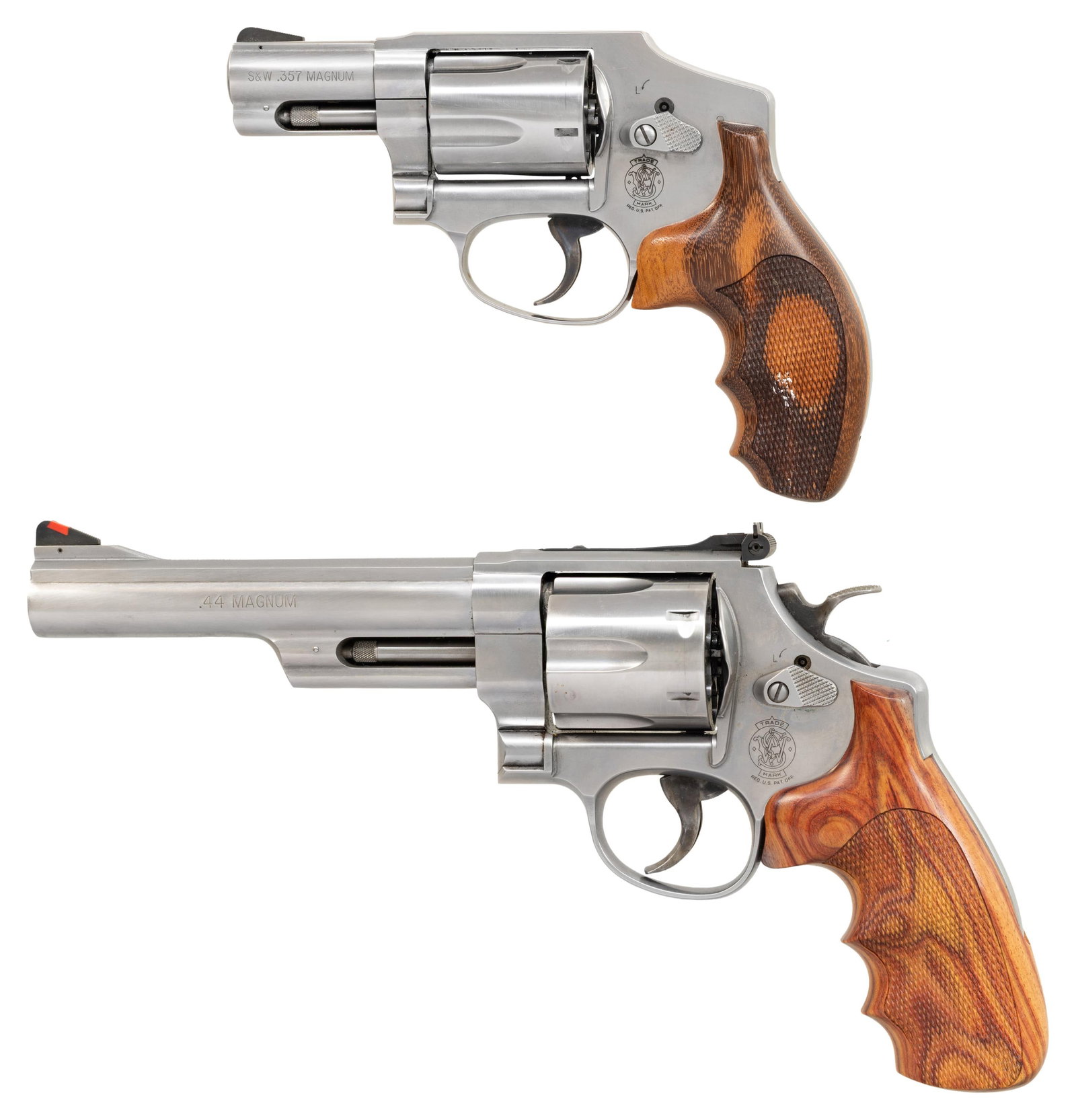 LOT OF TWO SMITH & WESSON DA REVOLVERS.: This lot consists of the following S&W DA revolvers:1) Smith & Wesson Model 640-3. Cal. 357 Mag. S# CNY7023. Bbl. 2". Ramped serrated blade front sight. Fixed rear sight. Internal lock behind cyl. rel