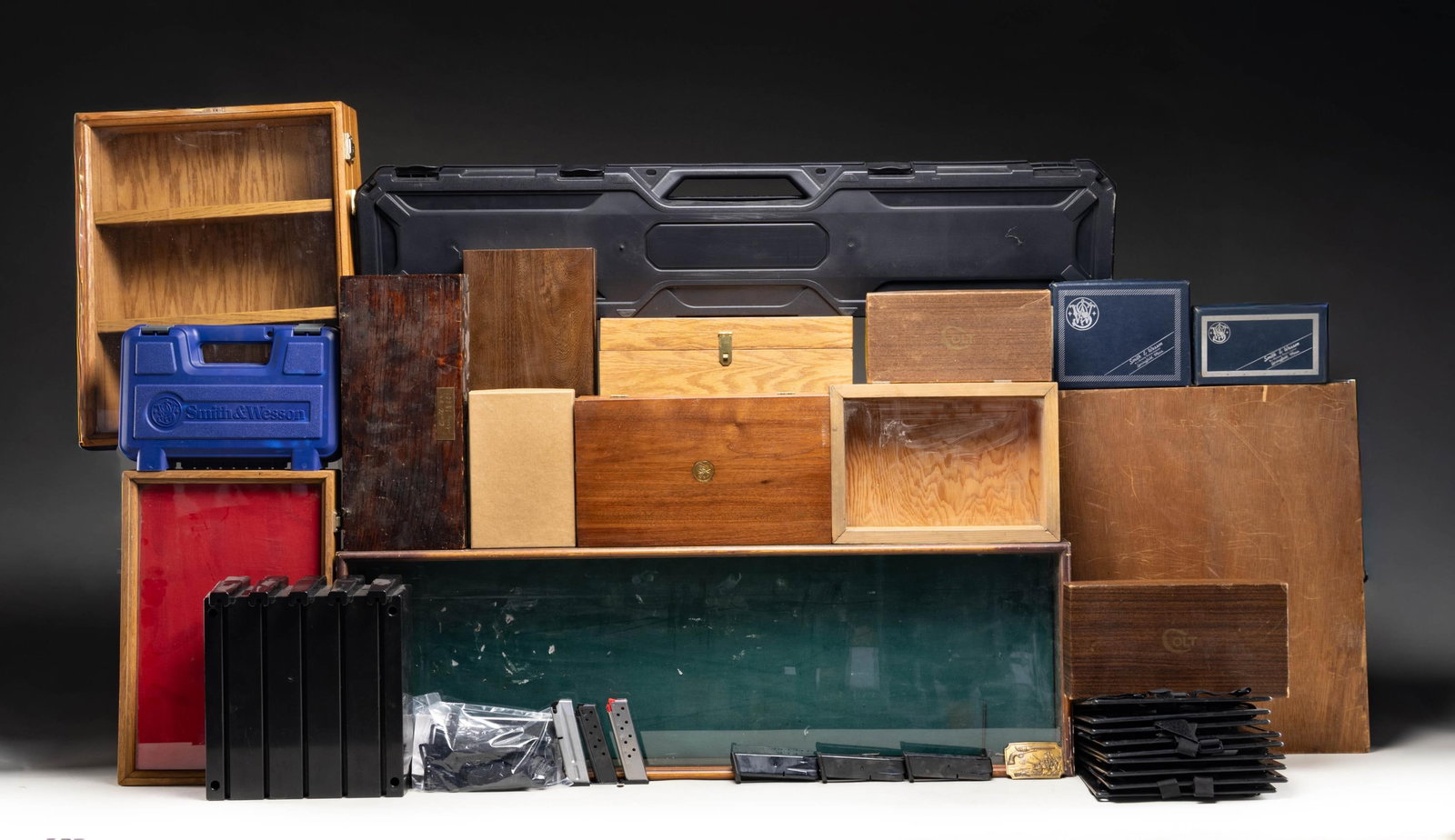 GROUPING OF ASSORTED BOXES & MAGAZINES.: An assortment of miscellaneous gun related boxes including the following: 1 blue cardboard S&W box for Model 38 Bodyguard Airweight w/ steel, external corners. 1 blue cardboard S&W box for Model 39, n