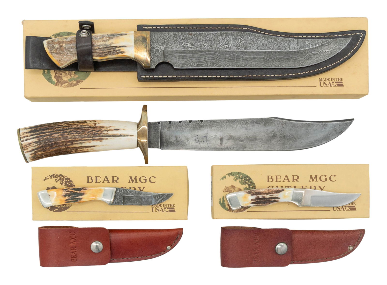 GROUP OF FOUR BEAR MGC CUSTOM KNIVES. (1 of 2)