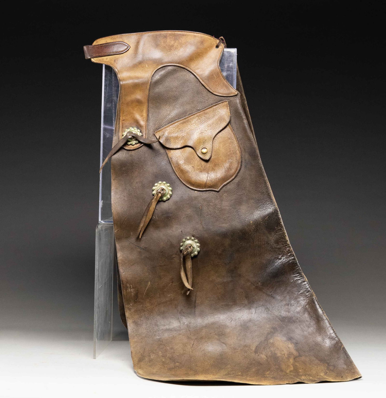 VINTAGE LEATHER CHAPS. - 2