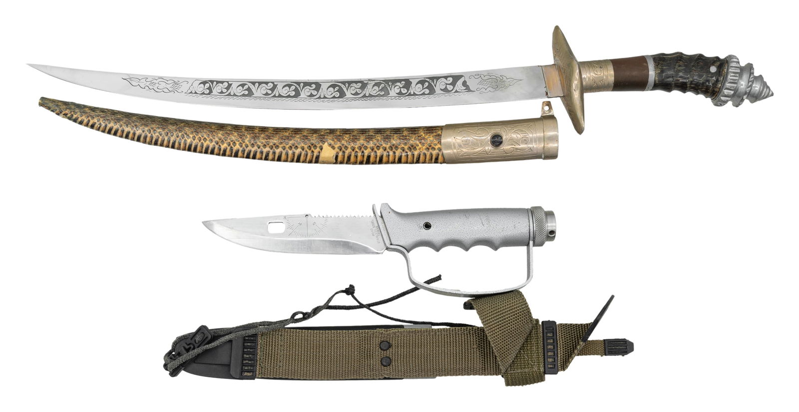 2 MODERN EDGED WEAPONS. - 2