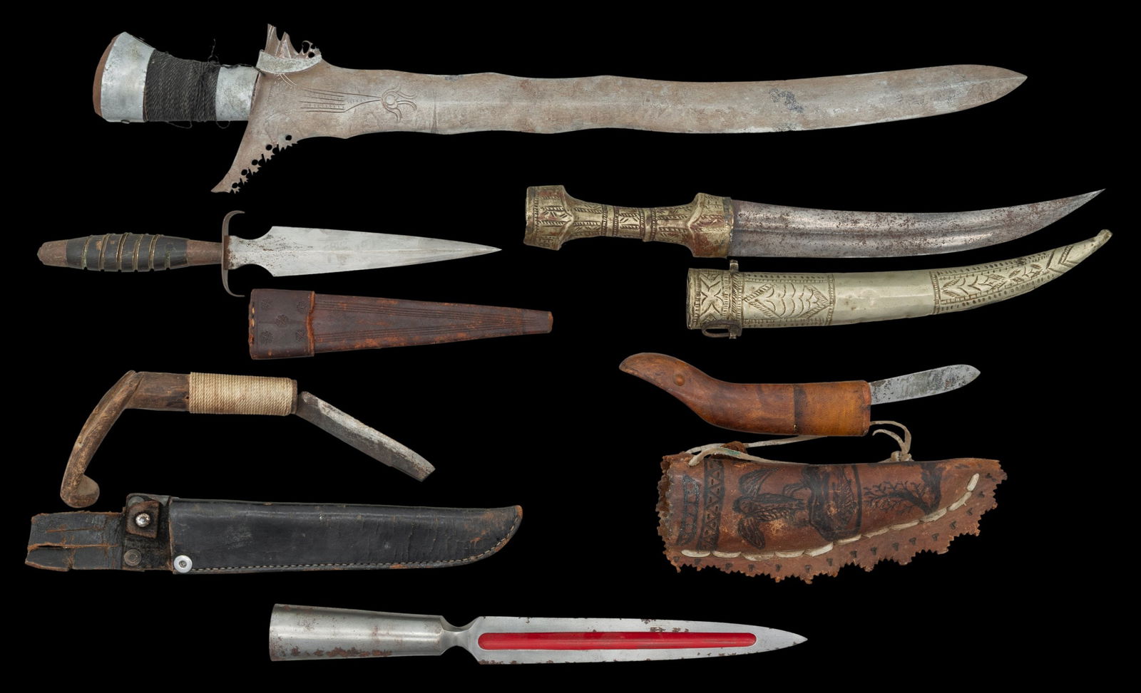 6 VARIOUS TOURIST KNIVES & FLAGPOLE TOP. (1 of 2)