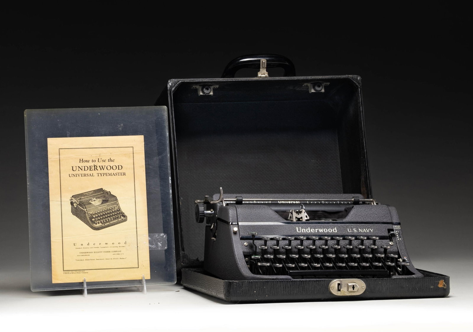 US NAVY UNDERWOOD UNIVERSAL TYPEMASTER "F" MODEL (1 of 4)