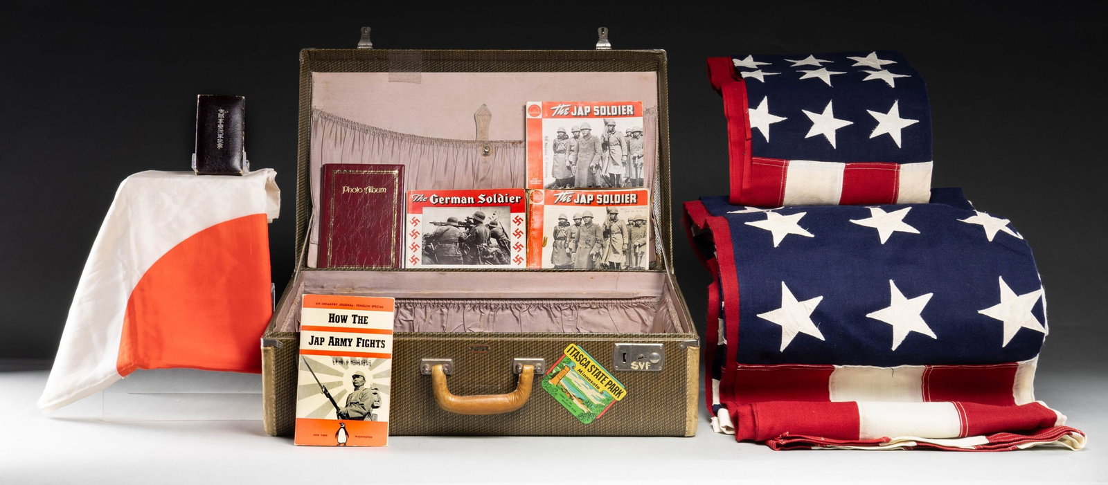 TRAVEL TRUNK WITH ASSORTED WWII MILITARIA. (1 of 5)