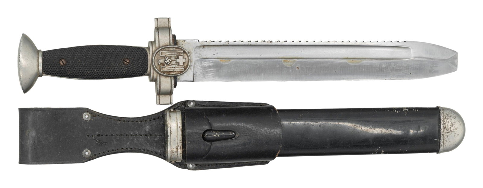 GERMAN WWII DRK RED CROSS HEWER.: The crossguard is adorned with a DRK German party symbol. Black checkered grip on 1side with smooth black grip on the other. The grips are made of a black bakelite material. The polished steel blade