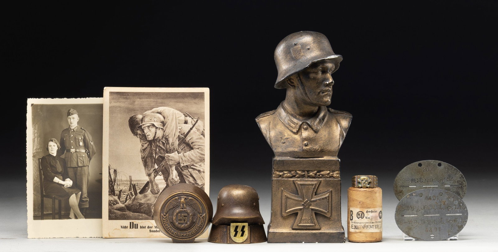 WWII GERMAN SOUVENIER GROUPING. (1 of 2)