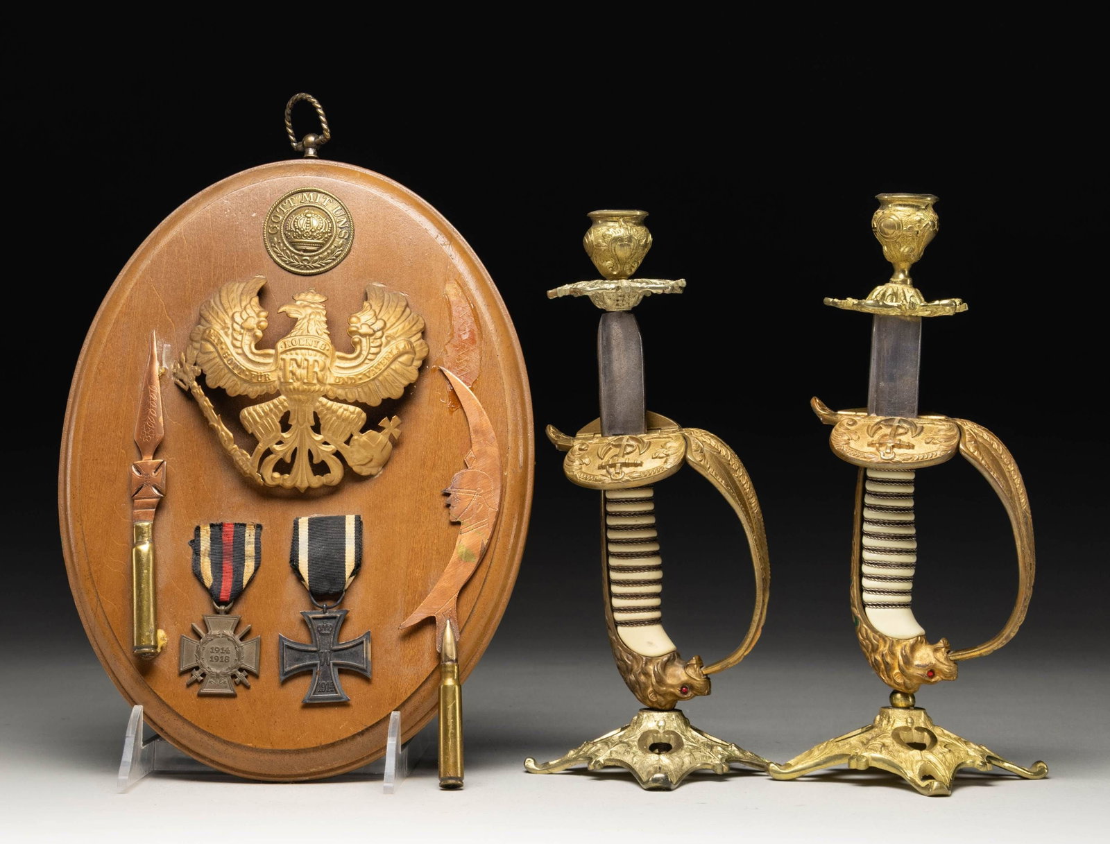 GERMAN MILITARY THEMED SOUVENIR GROUPING. (1 of 2)