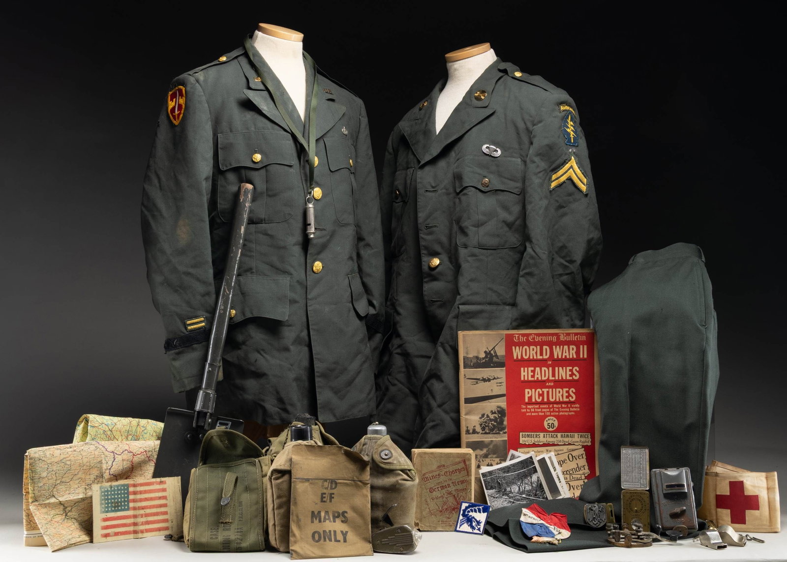 WWII GROUP INCLUDING UNIFORM, MEDALS, PHOTOS & (1 of 3)