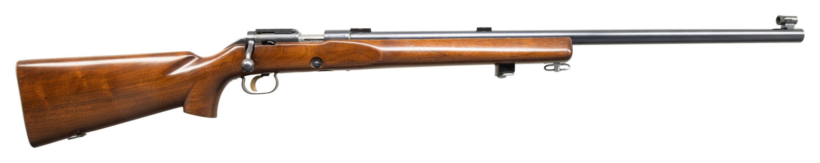 NICE WINCHESTER MODEL 52B BOLT ACTION TARGET: RIFLE. Cal. 22 LR. S# 44591B. Bbl. 27 3/4". Model 52B bolt action target rifle mfg. by Winchester in 1939. Left side of the bull bbl. is marked with the Winchester trademark logo between the model and