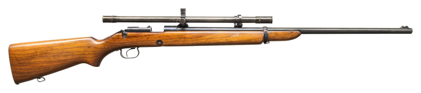 WINCHESTER PRE-A M52 BOLT ACTION TARGET RIFLE.: Cal. 22 LR. S# 24194. Mfg. 1931. Bbl. 28" missing dovetailed front sight. Unmarked 8x tube scope. Missing bolt. Replacement checkered steel buttplate. CONDITION: overall fair-poor. 60% blued finish wi
