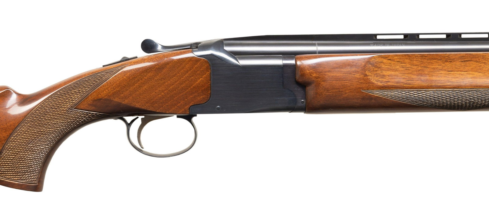 WINCHESTER M96 XPERT O/U SHOTGUN.: Cal. 20ga. 2 3/4" & 3". S# K263611. Bbl. 28" VR with brass bead front sight. Full & IM Choke. Checked pistol grip walnut stock with checkered Winchester plastic buttplate. CONDITION: overall very fine
