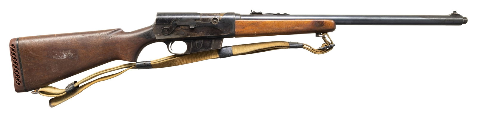 REMINGTON 81 WOODSMASTER SEMI AUTO RIFLE.: Cal. 300 Sav. S# 48170. Bbl. 22" with dovetailed bead front sight. ladder adj rear sight. Smooth pistol grip walnut stock with added red vent recoil pad. CONDITION: overall fair. Thinning metal finish