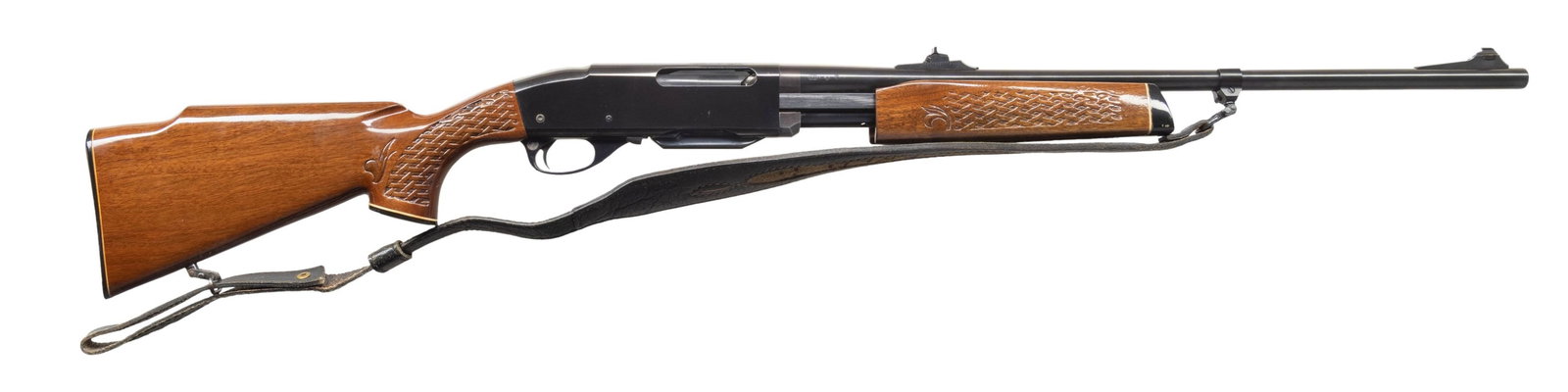 REMINGTON 760 GAME MASTER PUMP ACTION RIFLE.: Cal. 30-06. S# 7335373. Bbl. 22". Ramped bead front sight. Ramped adjustable rear sight. Top of receiver has four vacant scope mount holes. Left of bbl. has "KX" date code for May, 1973. Blued finish.