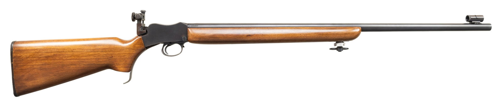BSA MODEL 15 FALLING BLOCK TARGET RIFLE.: Cal. 22 LR. S# P74929. Bbl. 29" medium weight target barrel numbered P74929 with flat crown plus target block at muzzle with Parker Hale No. FS22A globe sight ; no insert. Receiver has Parker Hale 7A 