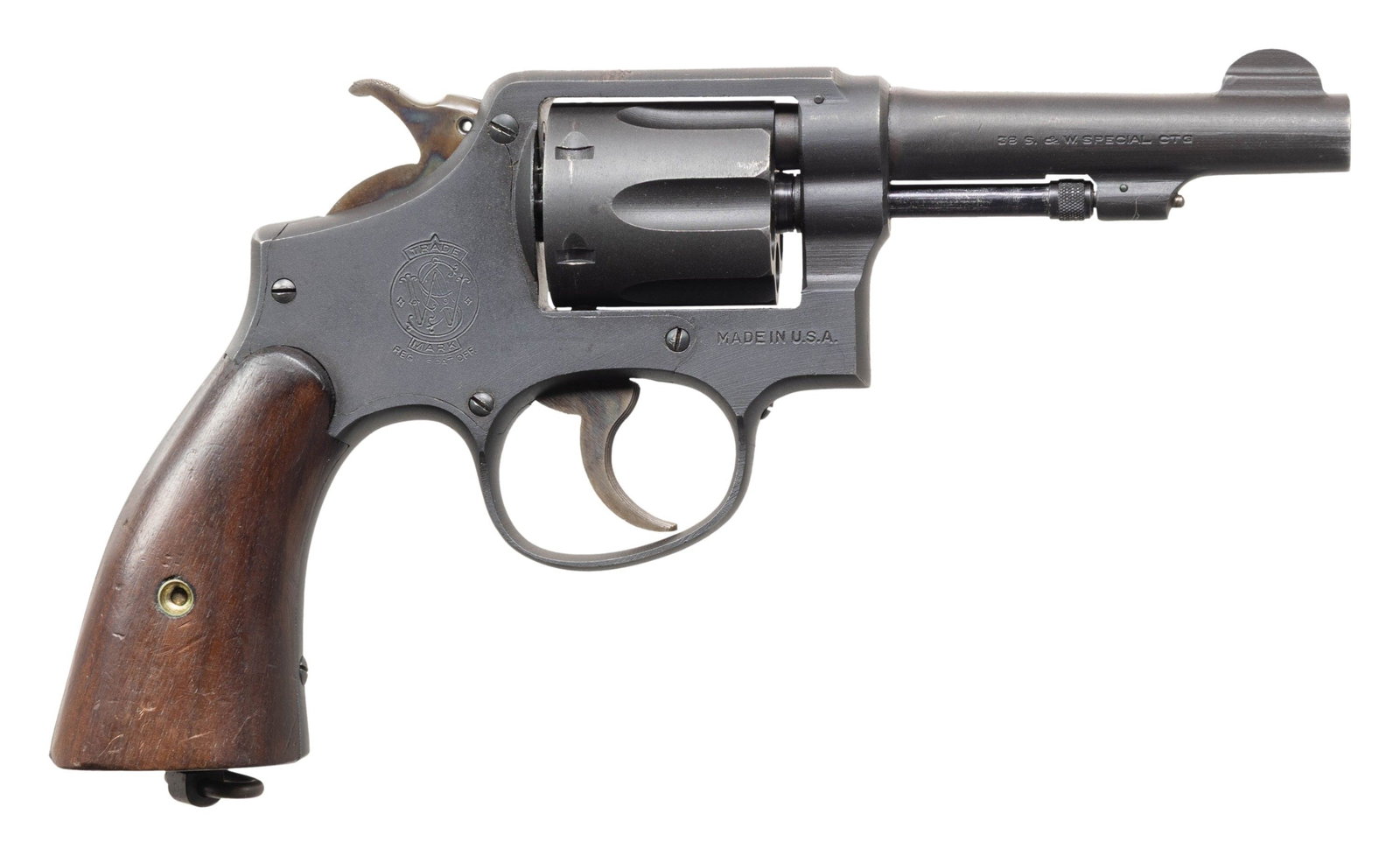 SMITH & WESSON VICTORY DA REVOLVER.: Cal. 38 Spl. S# V140538. Bbl. 4". Round blade front sight. Fixed rear sight. Matching numbers on frame, bbl., cyl., extractor & right grip panel. Unusual S&W Victory Model with unmarked top strap lack