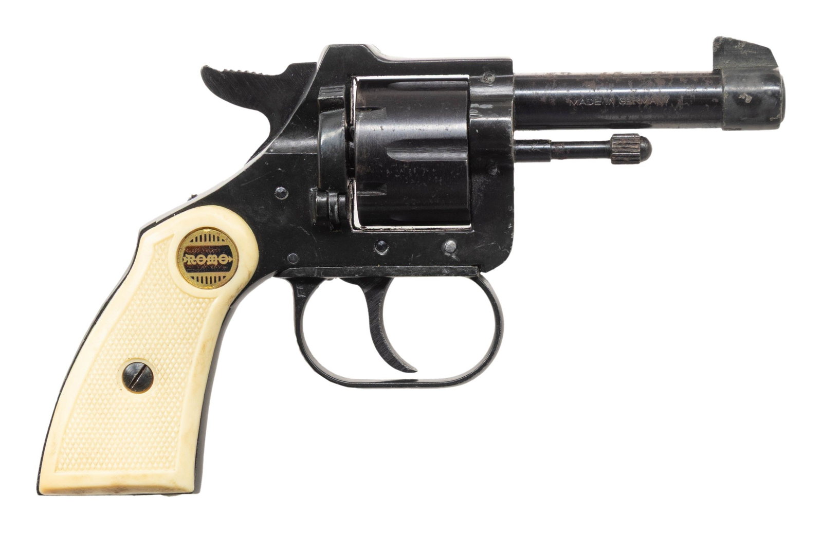 ROMO DOUBLE ACTION REVOLVER.: Cal. 22 Short. S# 445138. Bbl. 2 1/2". Double action revolver mfg. in Germany by Romo. Left side of the bbl. is marked "ROMO/ CAL. 22 SHORT" above the S#. Left side of the frame and bbl. are marked wi