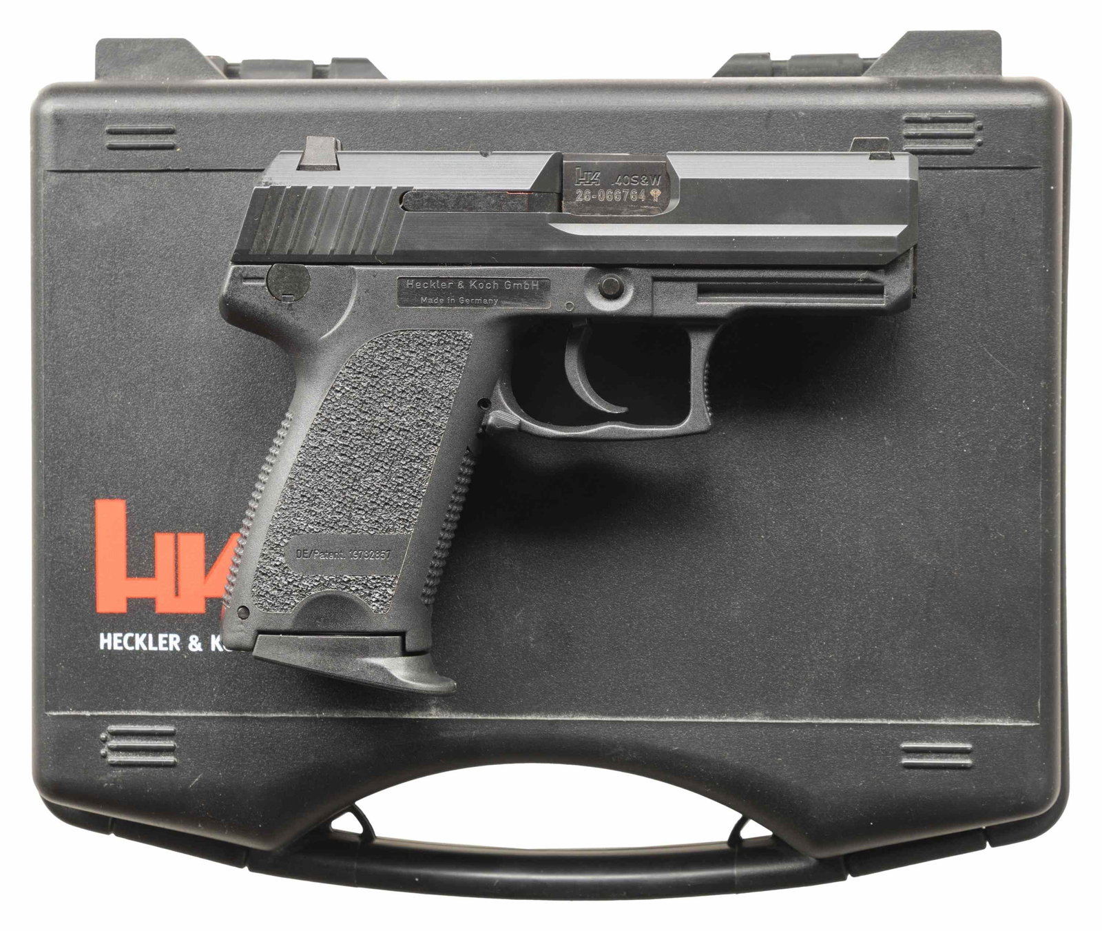 H&K USP 40 COMPACT LEM SEMI AUTO PISTOL. (1 of 2)