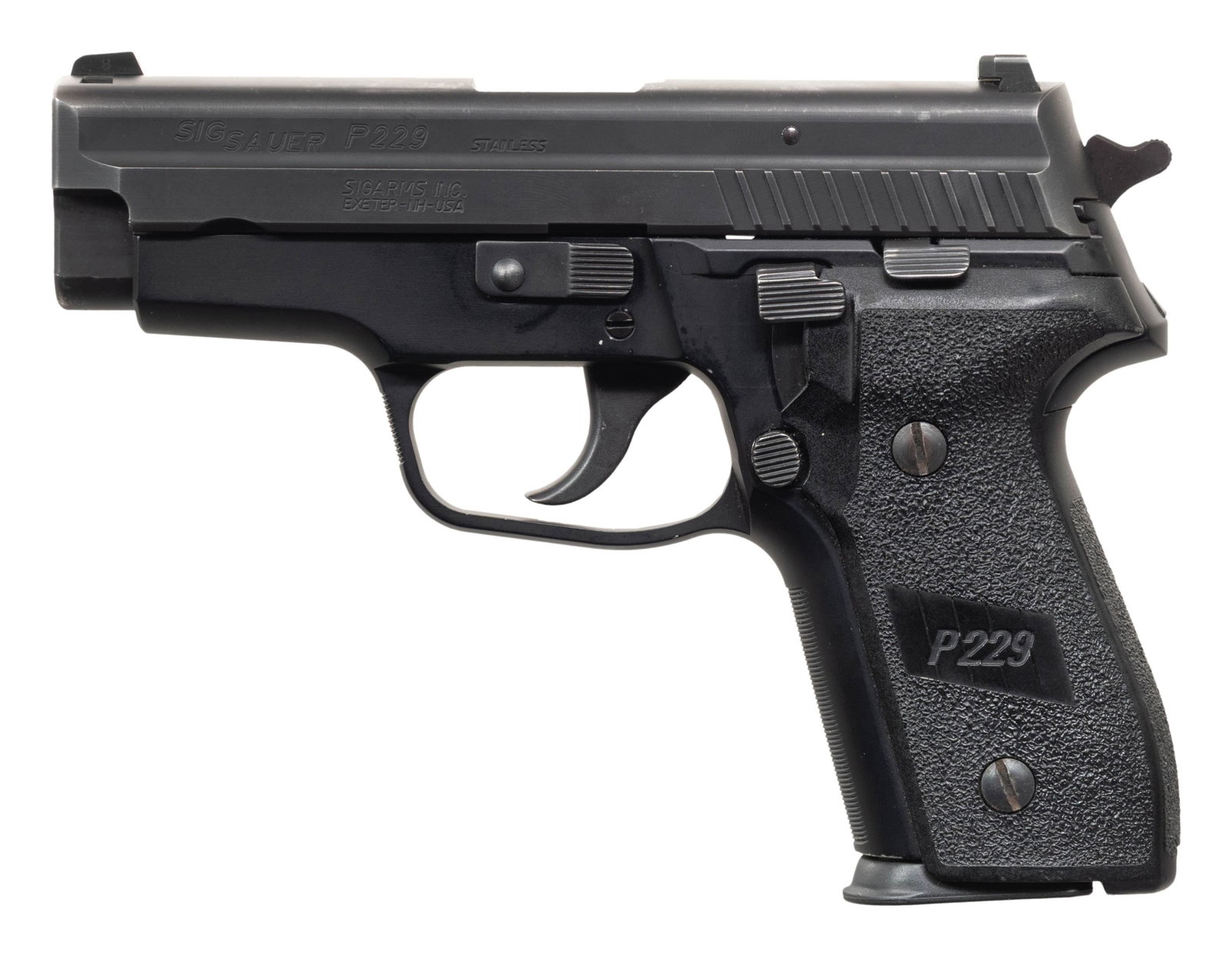 SIG SAUER / SIGARMS P229 SEMI-AUTOMATIC PISTOL.: Cal. 40 S&W. S# AE10415. Bbl. 3 11/16". P226 semi-automatic pistol frame mfg. by J.P. Sauer & Sohn in Germany and imported / assembled by Sigarms. Left side of the slide is marked "SIG SAUER P229 STAI