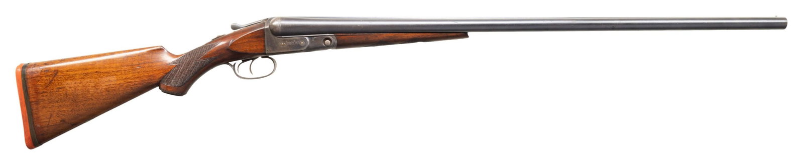 PARKER BROS VH GRADE HAMMERLESS SXS SHOTGUN.: Cal. 12 Ga. S# 189751. Originally mfg. 1920. Vulcan steel 30" bbls. Chokes appear to measure Full & Mod. No. 2 sized frame w/ borderline engraving, dbl. triggers, & extractors. Checkered Walnut stock 