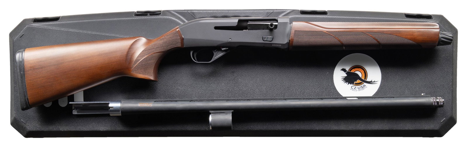 CZ-USA MODEL 712 G3 SEMI AUTO SHOTGUN WITH CASE.: Cal. 12 Ga., 3". S# 22V2830. Mfg. by Huglu in Turkey. VR 26" bbl. w/ white front sight. Extended choke tubes; full set of 5 included. Matte black finish. Checkered Turkish walnut stock set w/ black