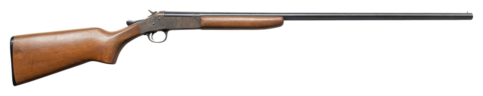 H&R TOPPER M48 SINGLE BARREL SHOTGUN.: Cal. 20ga. S# H6338. Bbl. 30" with brass bead front sight. Case colored action smooth semi pistol grip walnut stock with checkered buttplate. CONDITION: Overall good. 80% thinning blue with light frec