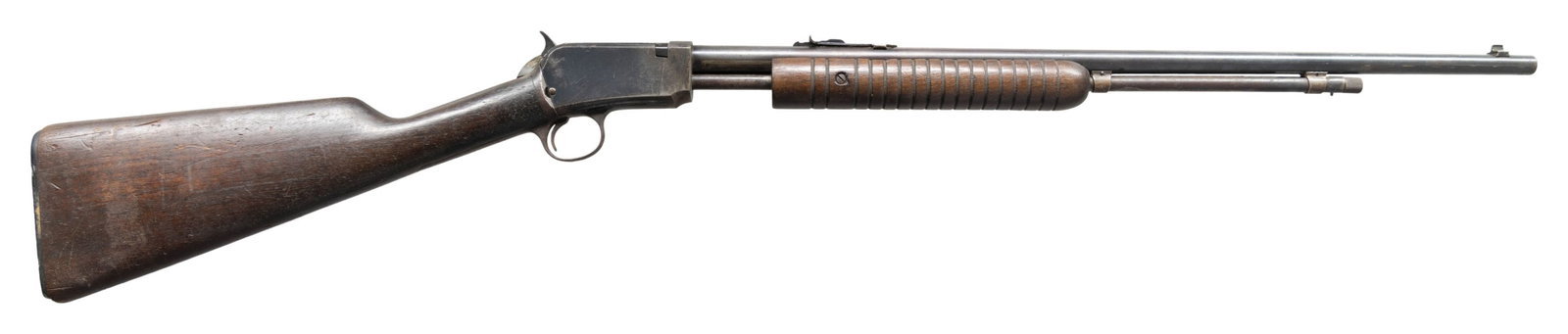 WINCHESTER MODEL 62A SLIDE ACTION RIFLE.: Cal. 22 S, L, LR. S# 319071. Bbl. 23". Model 62A slide action rifle mfg. by Winchester in 1954. Left side of the bbl. exhibits standard factory markings, denoting Winchester's mfg. information, as