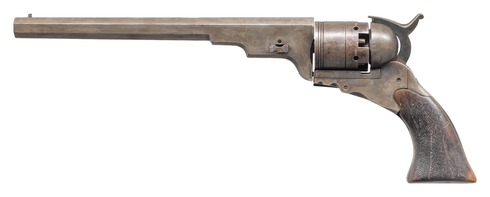 ITALIAN REPRODUCTION COLT PATERSON SINGLE ACTION: PERCUSSION REVOLVER. Cal. 36. NSN. Bbl. 9". Paterson single action percussion revolver mfg. in Italy. Top flat of the octagonal bbl. is marked with a partially legible Colt address. Cyl. exhibits a fa