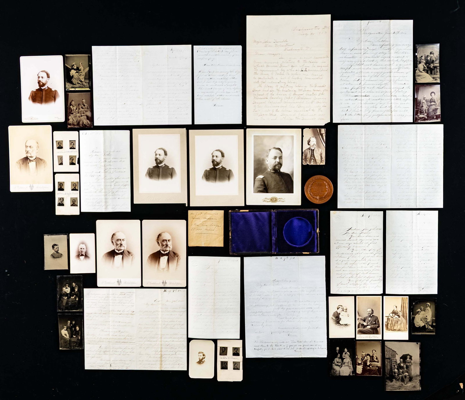 GAR MEDAL, LETTERS AND PHOTOS RELATING TO CAPT W. (1 of 2)
