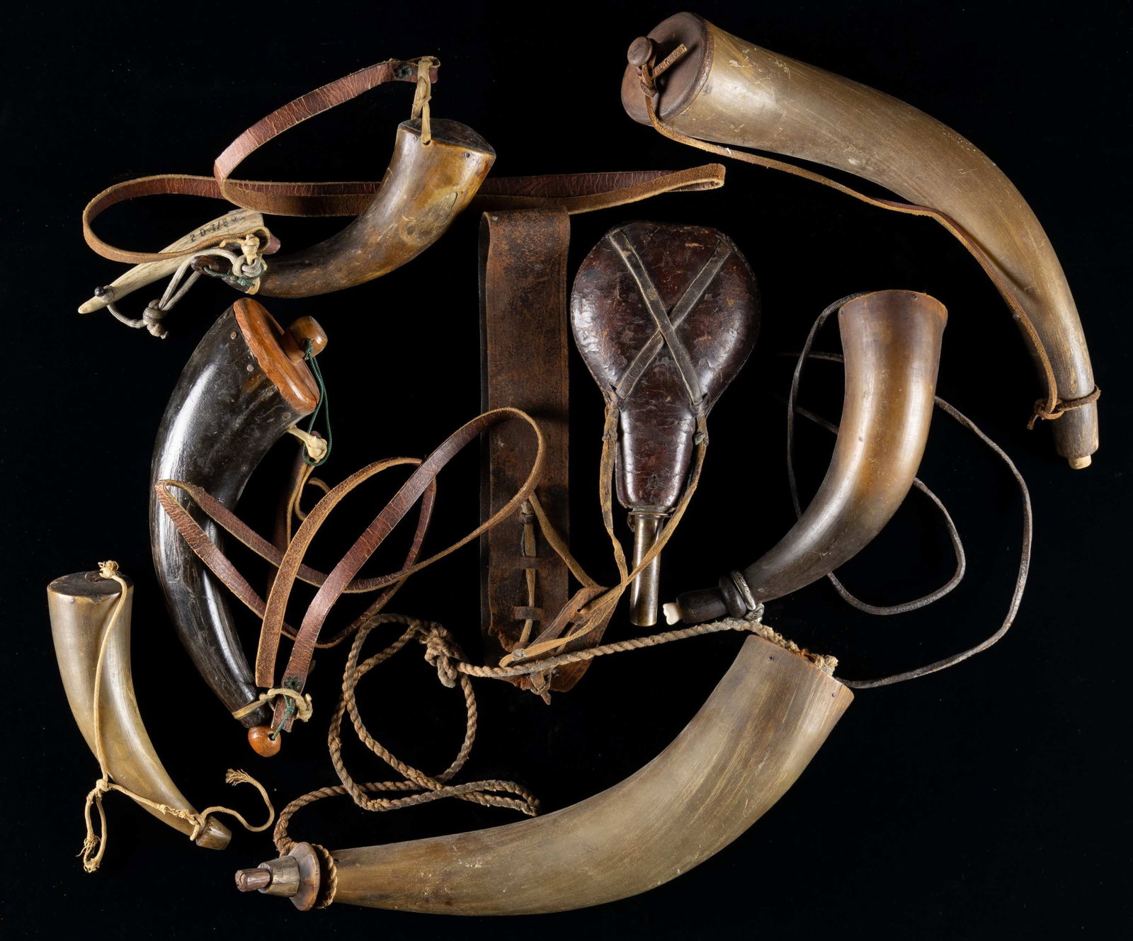 6 POWDER HORNS & 1 LEATHER SHOT FLASK. (1 of 1)