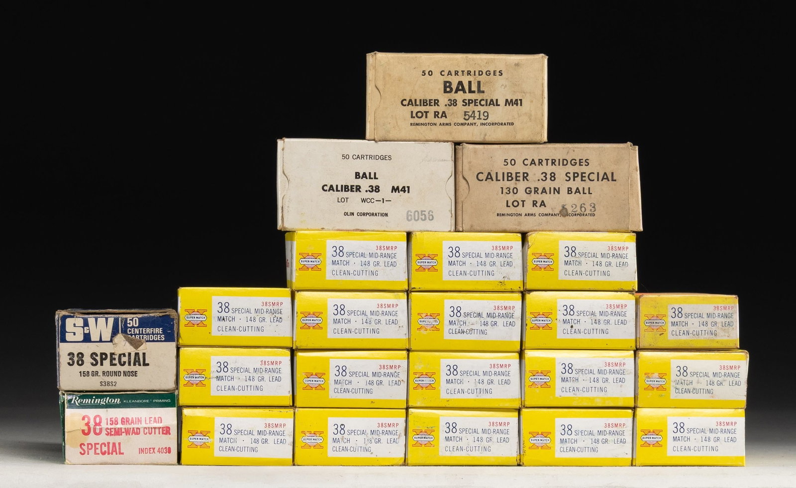 23 BOXES OF 38 SPECIAL AMMO PLUS FIRED BRASS. (1 of 1)